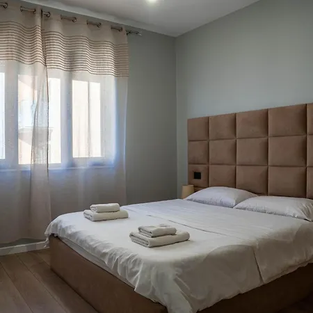Luxury With Jacuzzi Durres